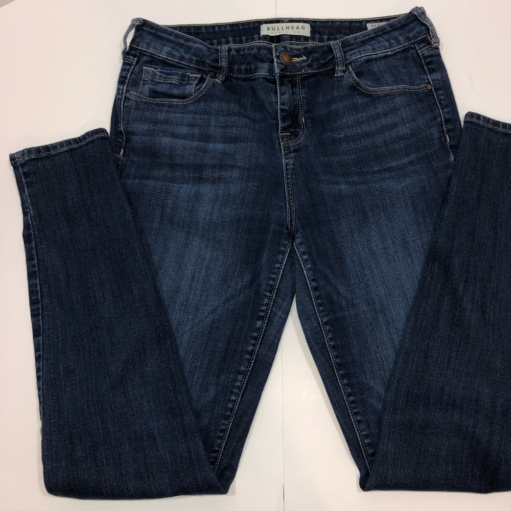 Bullhead skinny jeans size 28